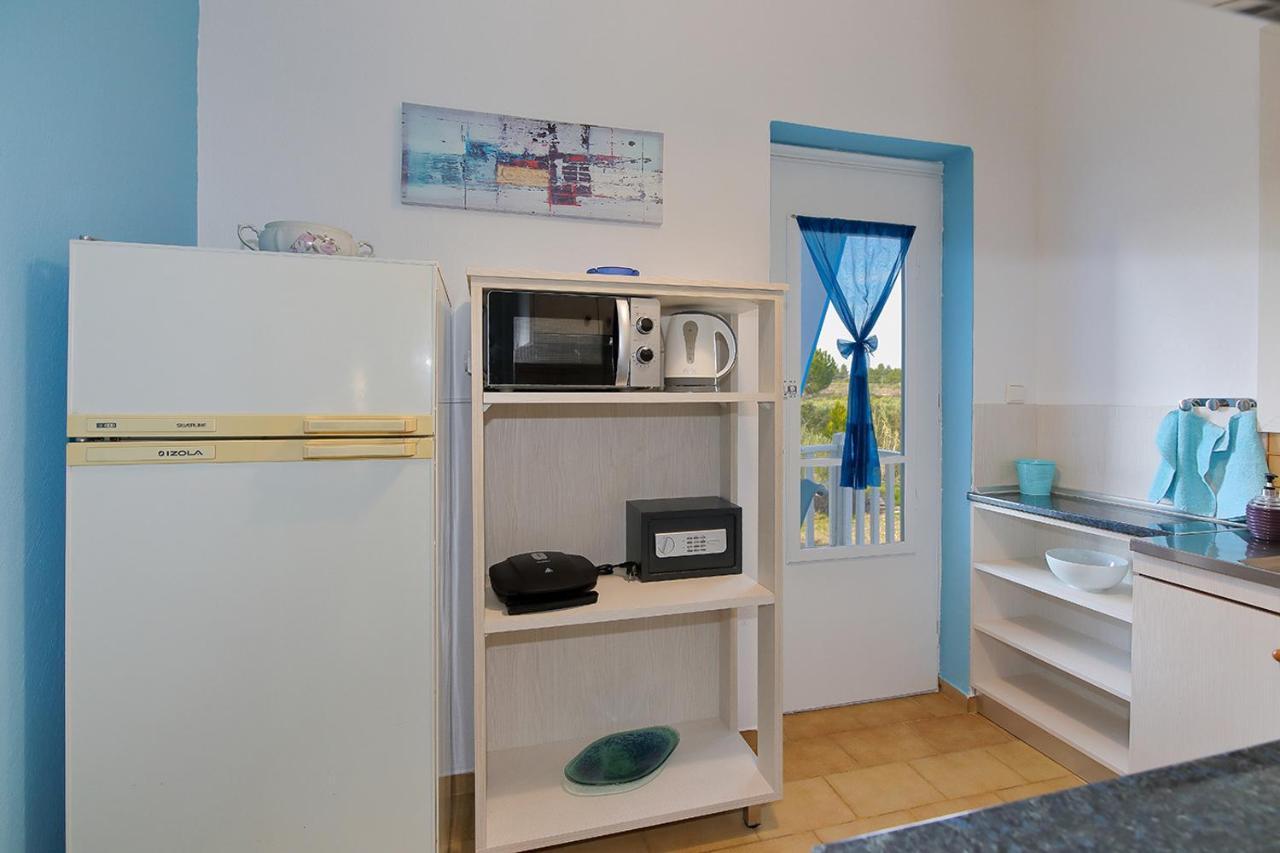 Maras Marinas Home Nikiti  Ngoại thất bức ảnh