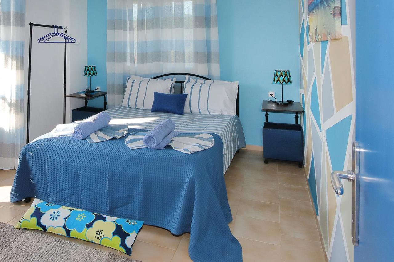 Maras Marinas Home Nikiti  Ngoại thất bức ảnh