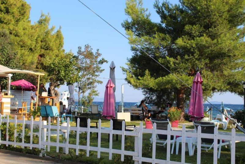 Maras Marinas Home Nikiti  Ngoại thất bức ảnh
